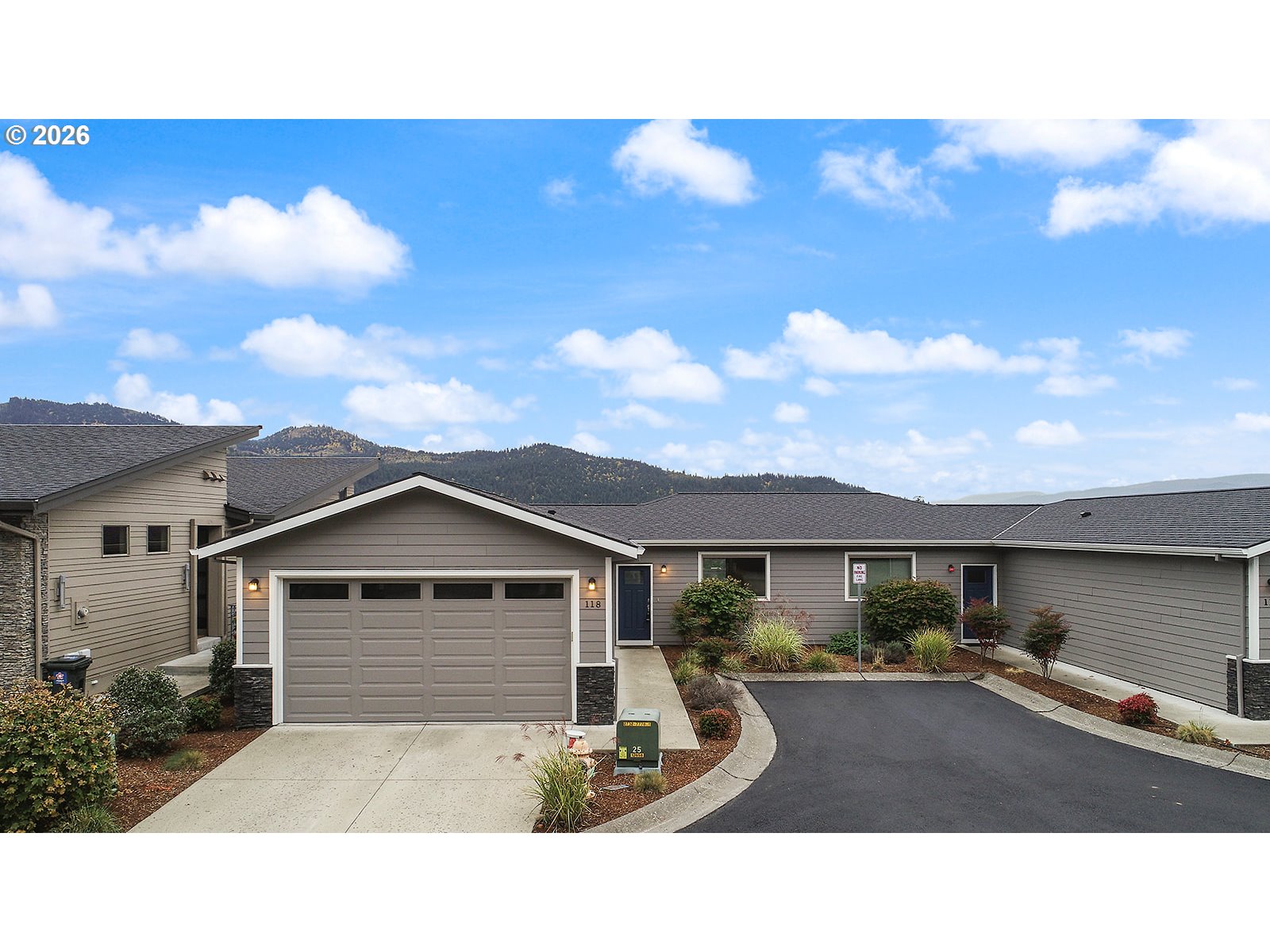 118 Ingram Pl — photo