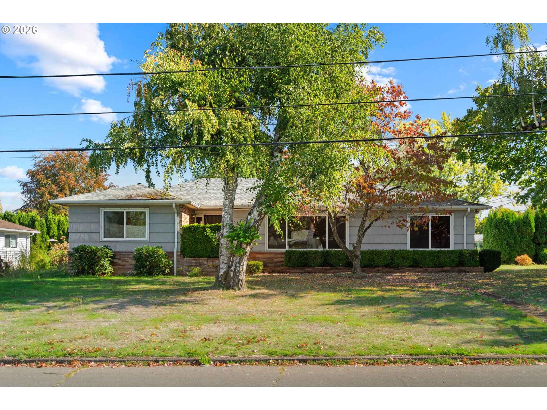 1460 Evergreen Ave — photo