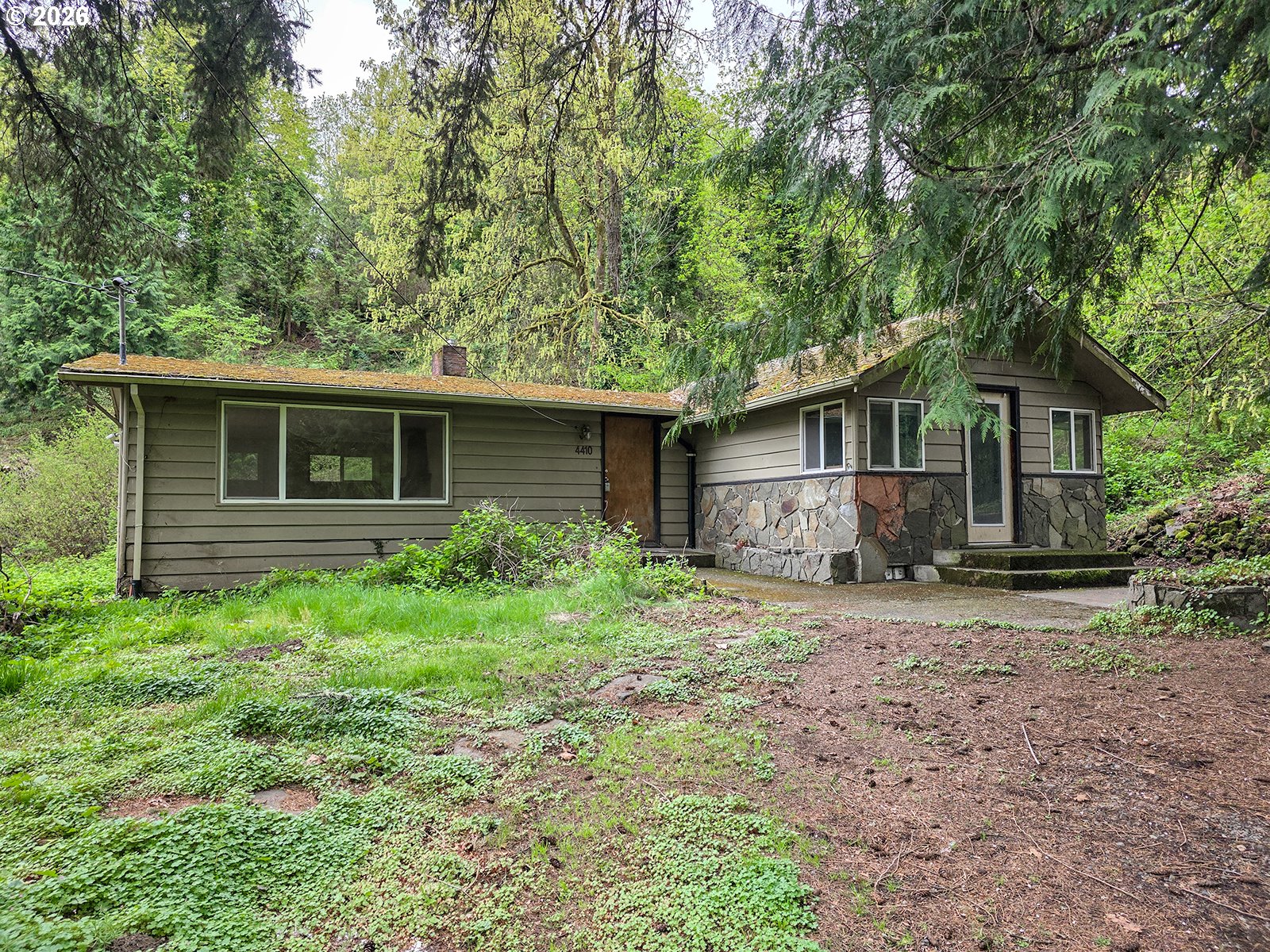4410 SE Aldercrest Rd — photo