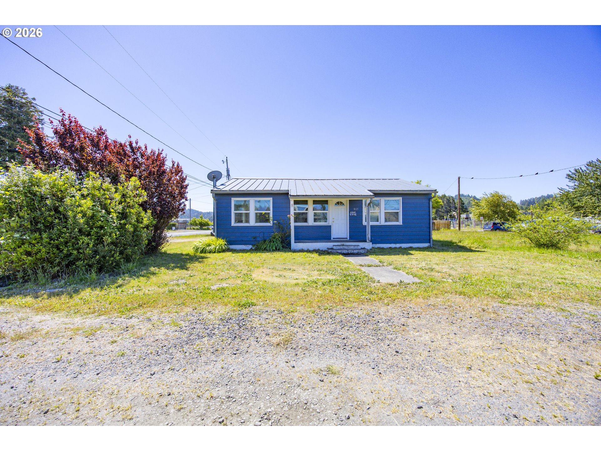 1025 N Lake Rd — photo
