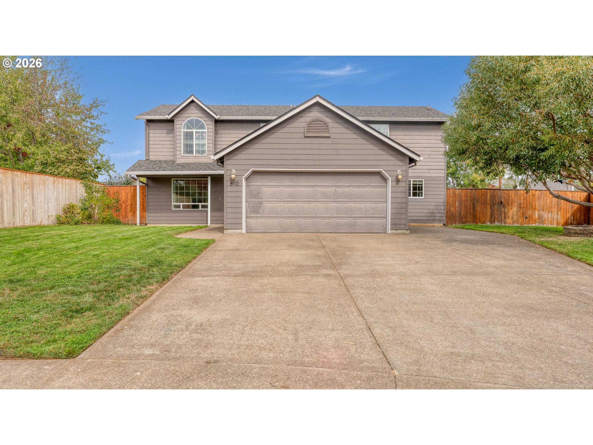 8110 Daphne Ct — photo