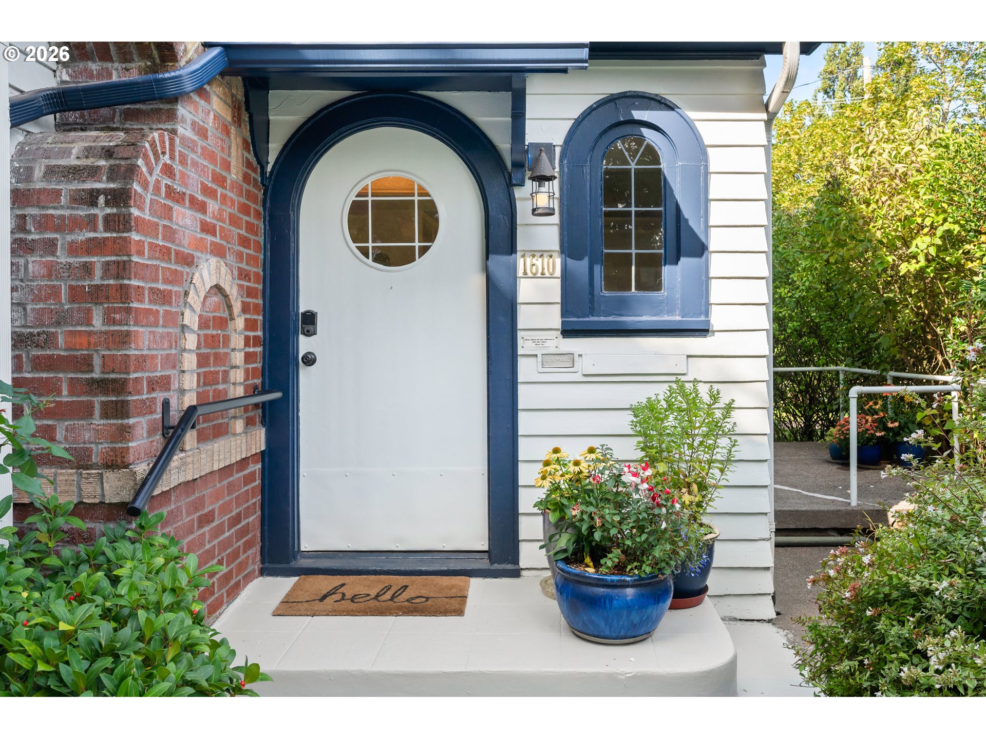 1610 Olive St, Eugene, OR 97401 — photo 2
