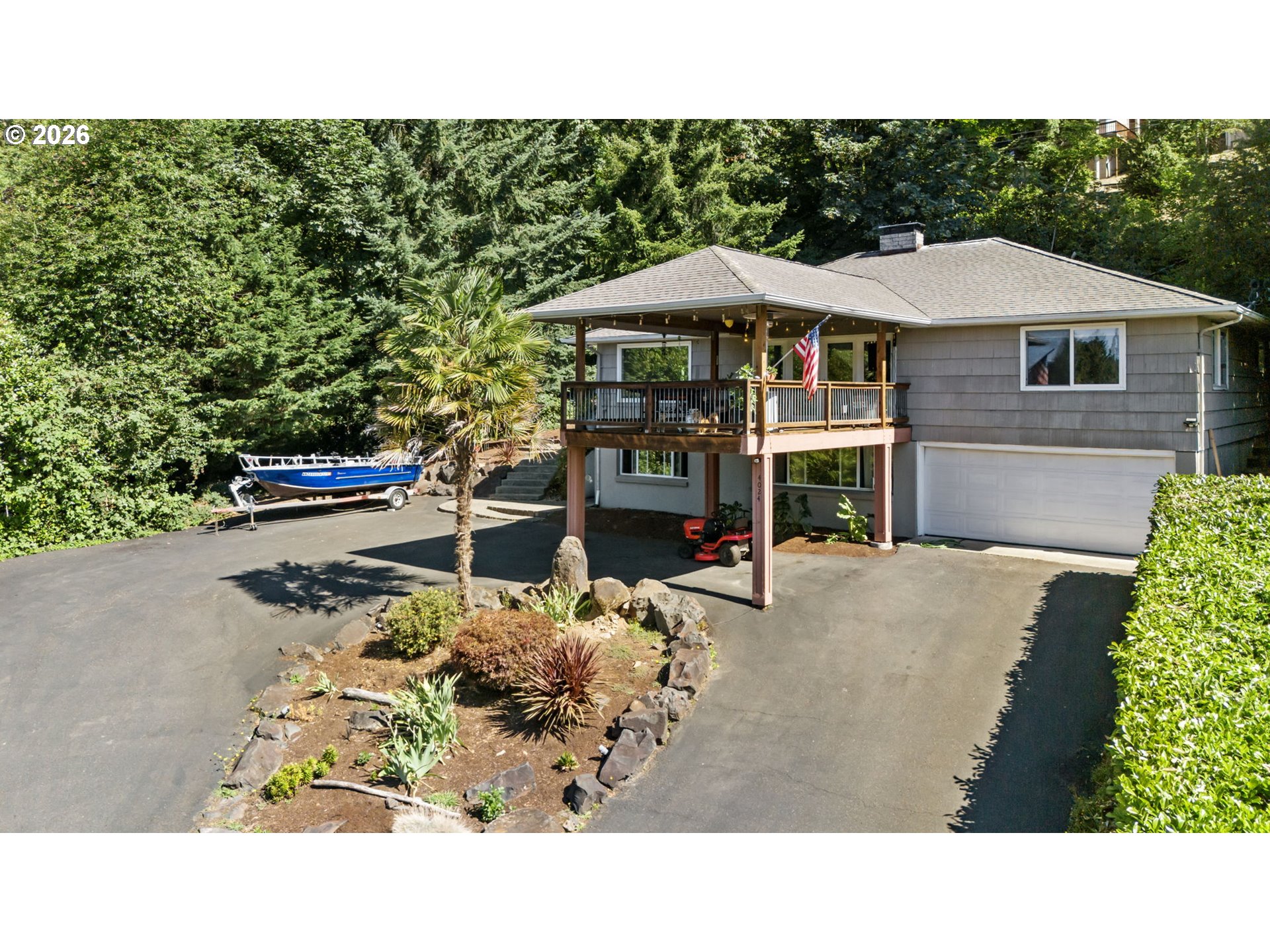 4024 Pacific Way — photo