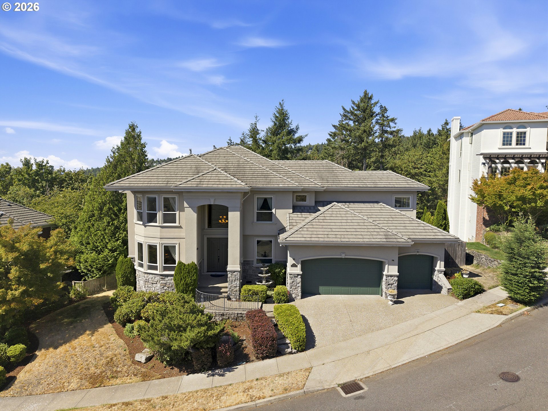 2337 NW Pinnacle Dr — photo