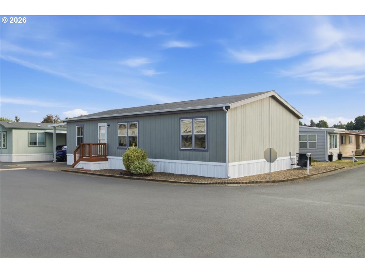 4940 Sunnyside Rd SE B3 — photo