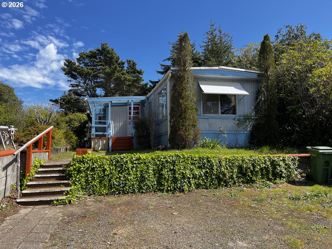 1600 Rhododendron Dr 21 — photo