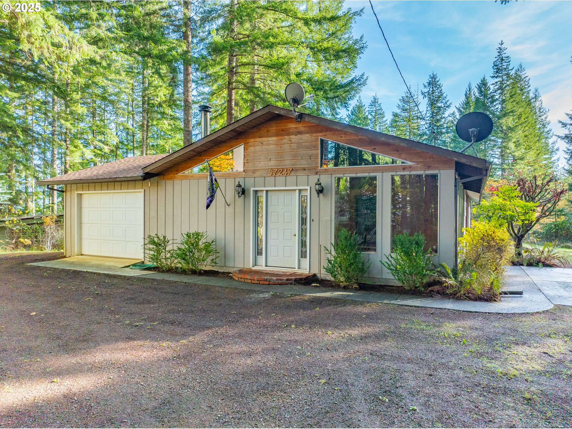 57247 Fairview Rd — photo