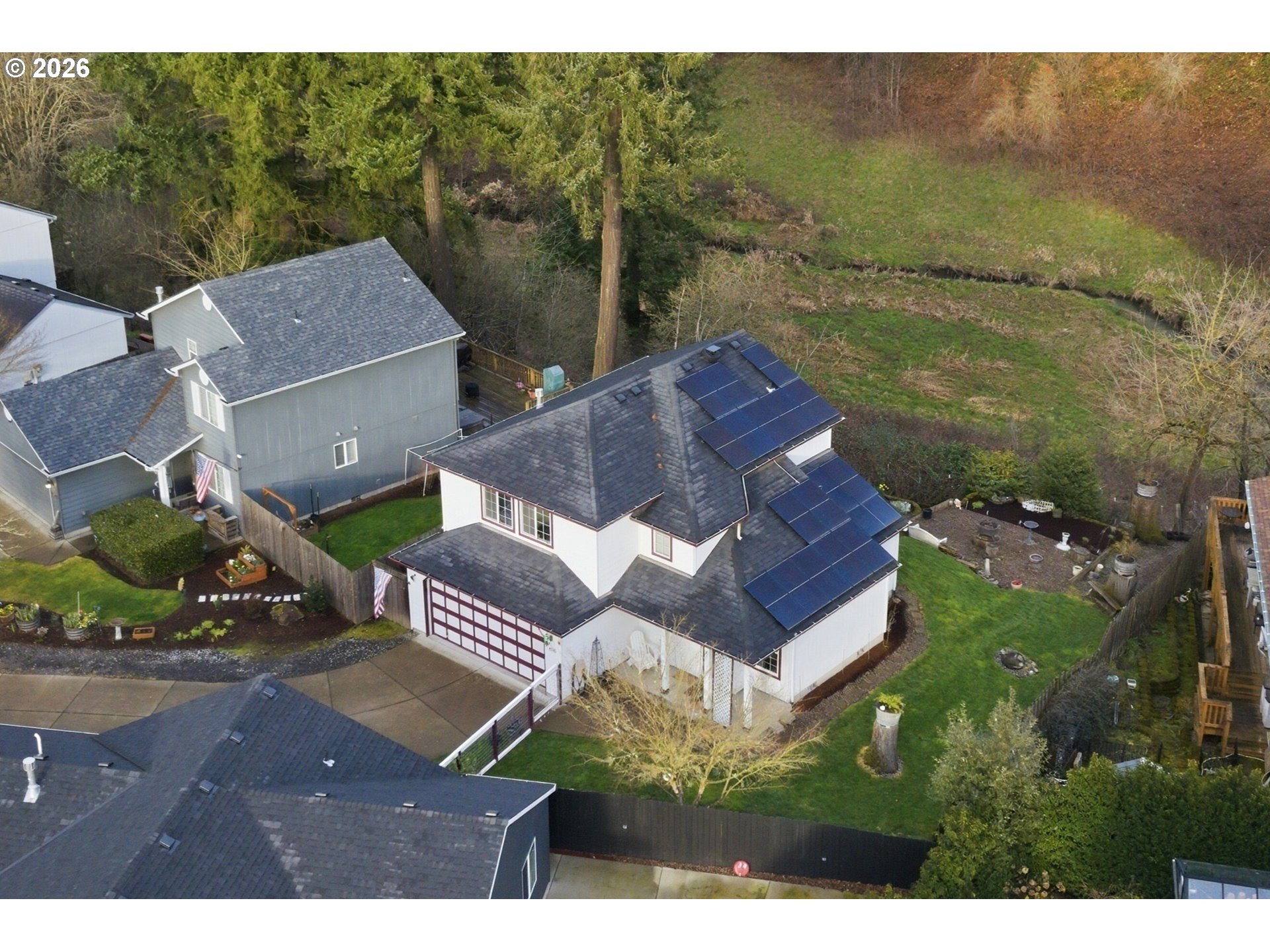 1616 Lilly Ct — photo