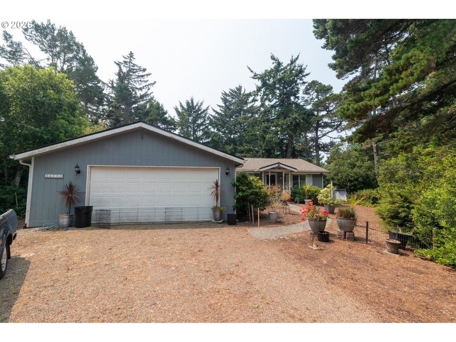 4792 Rhododendron Loop, Florence, OR 97439 — photo 2