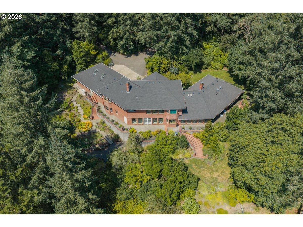 40450 Hilltop Dr — photo