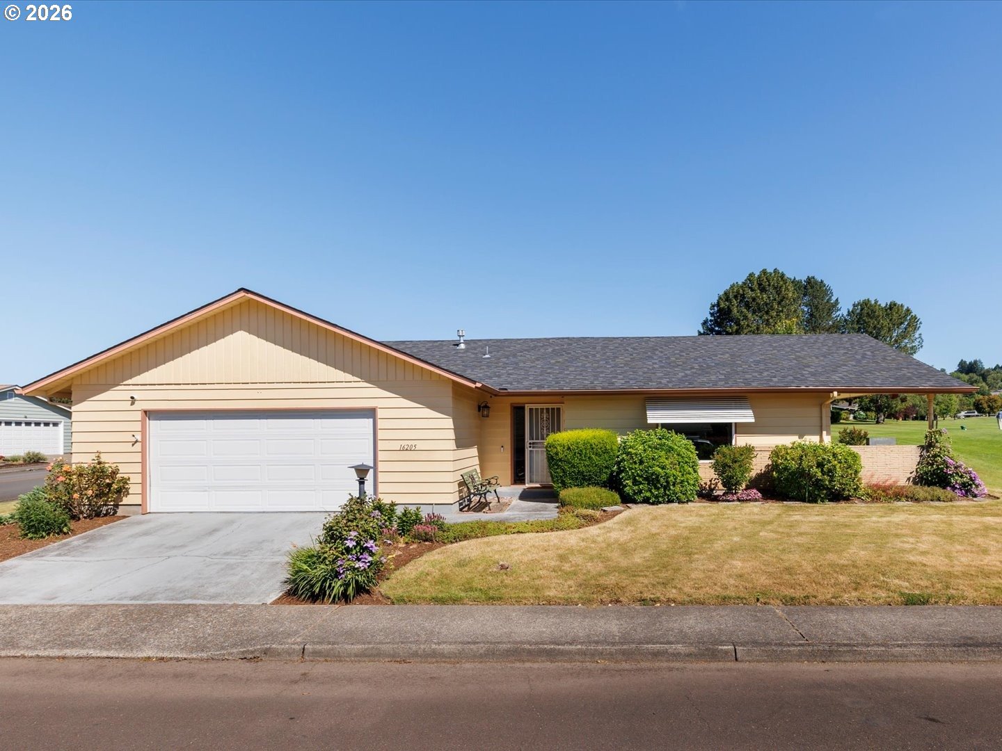 16205 SW King Charles Ave — photo