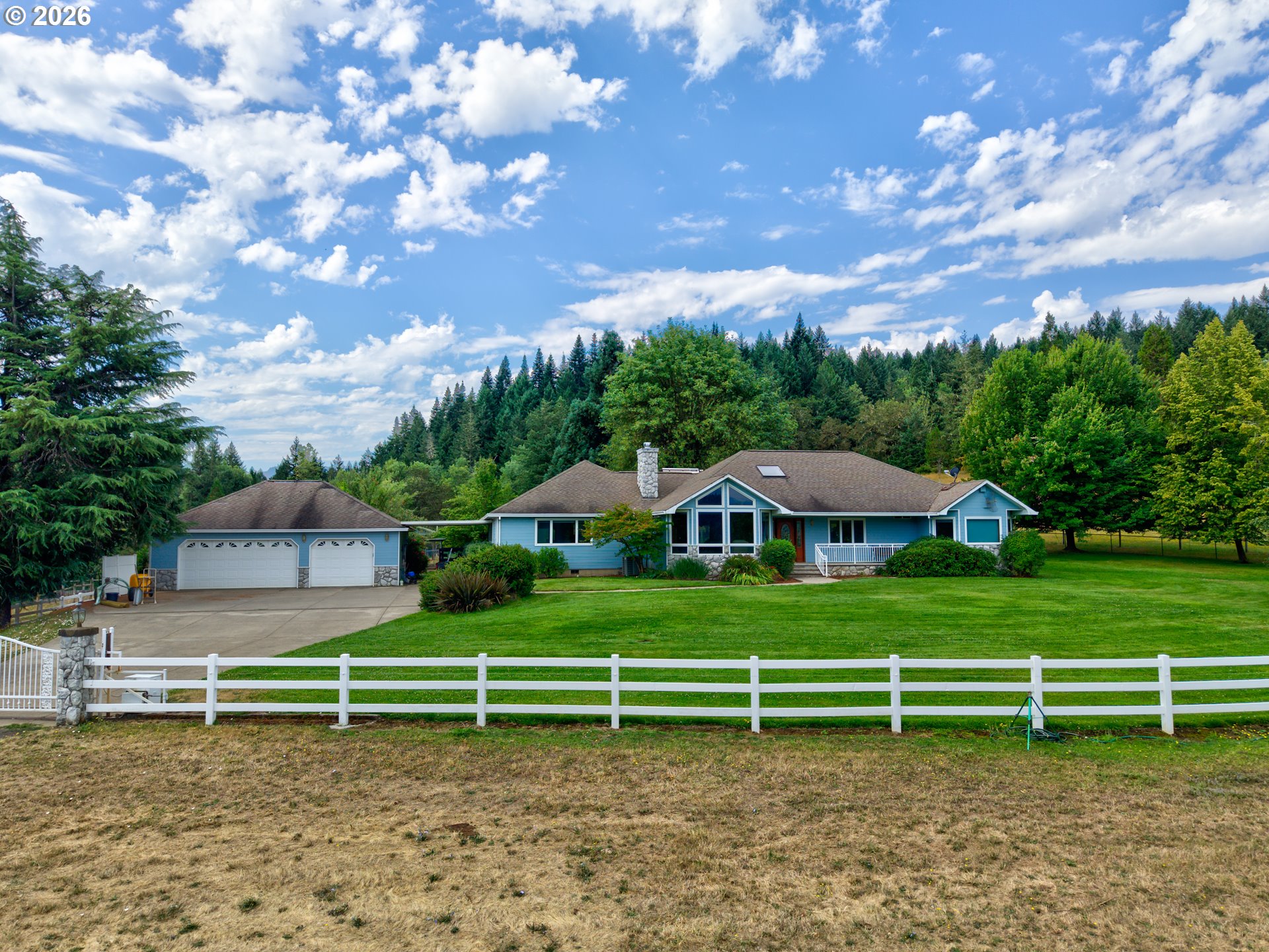 2929 Little River Rd — photo