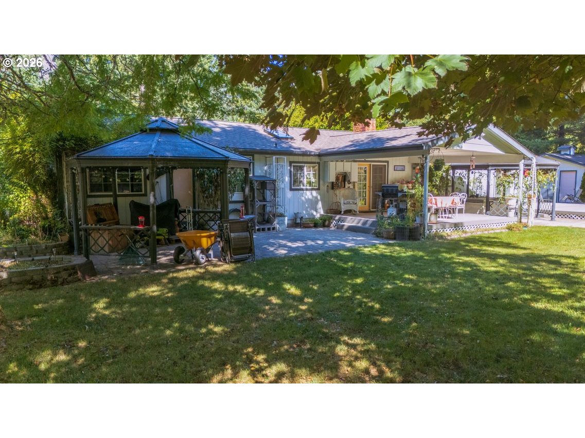 1121 Yeust Rd, Azalea, OR 97410 — photo 2