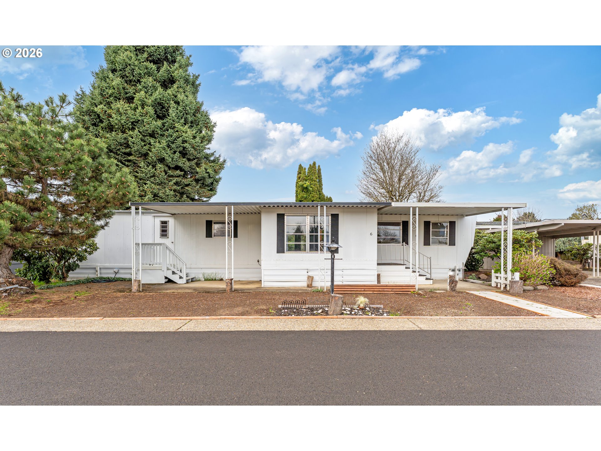 2681 SE River Rd 6 — photo