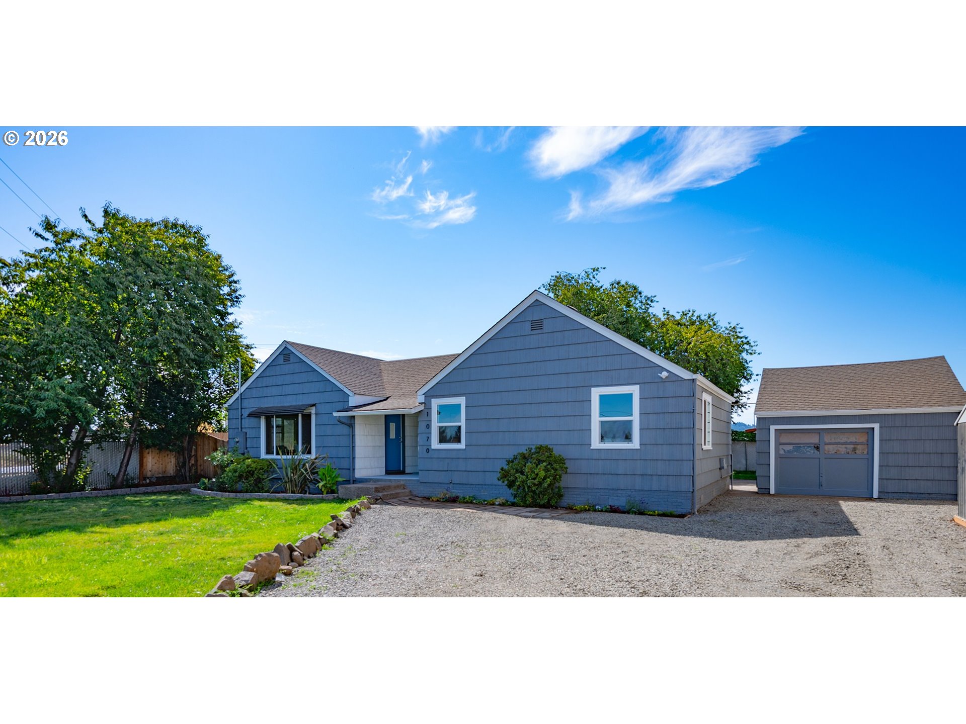 1070 Bethel Dr — photo