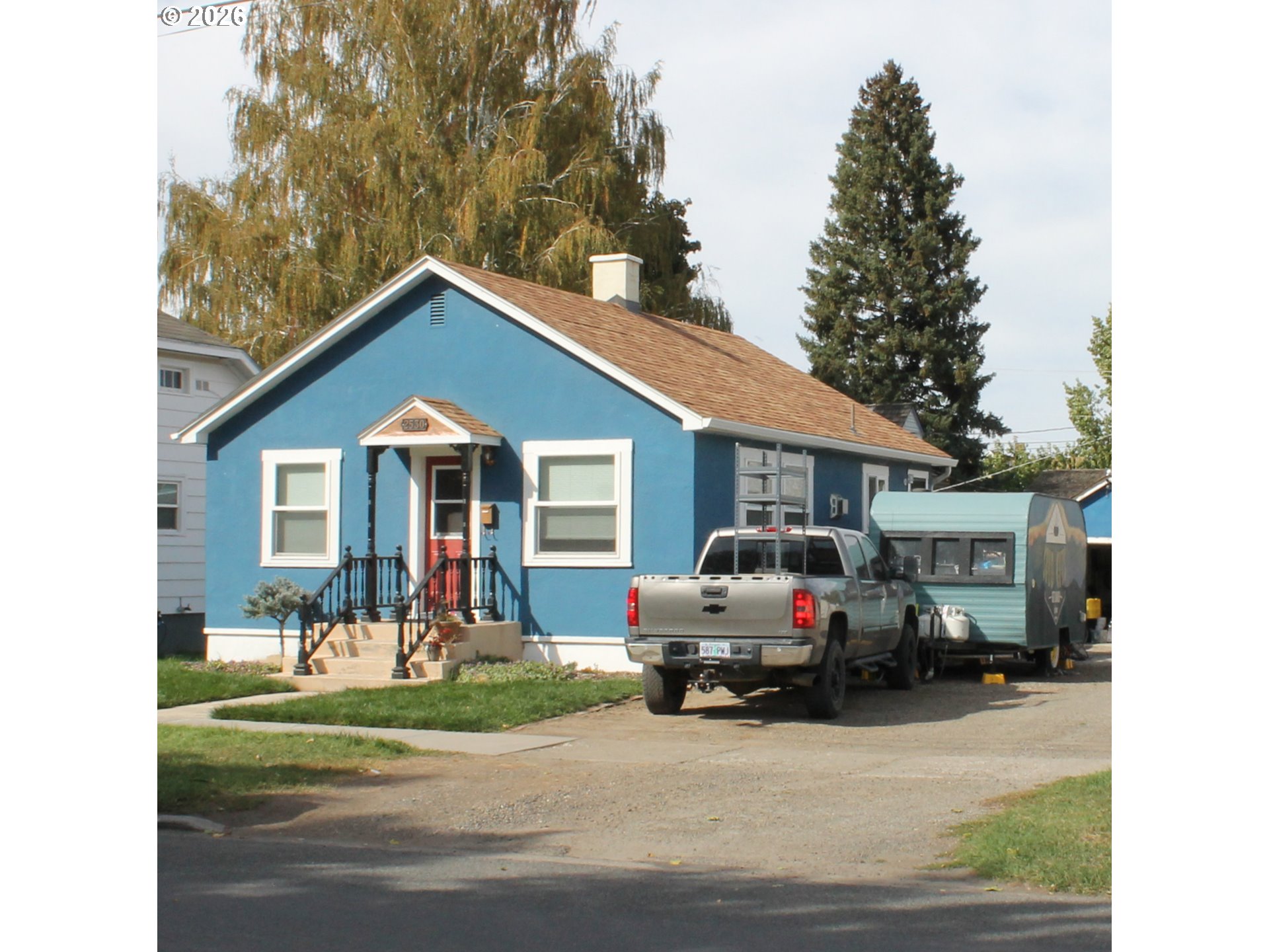 2530 Campbell St — photo