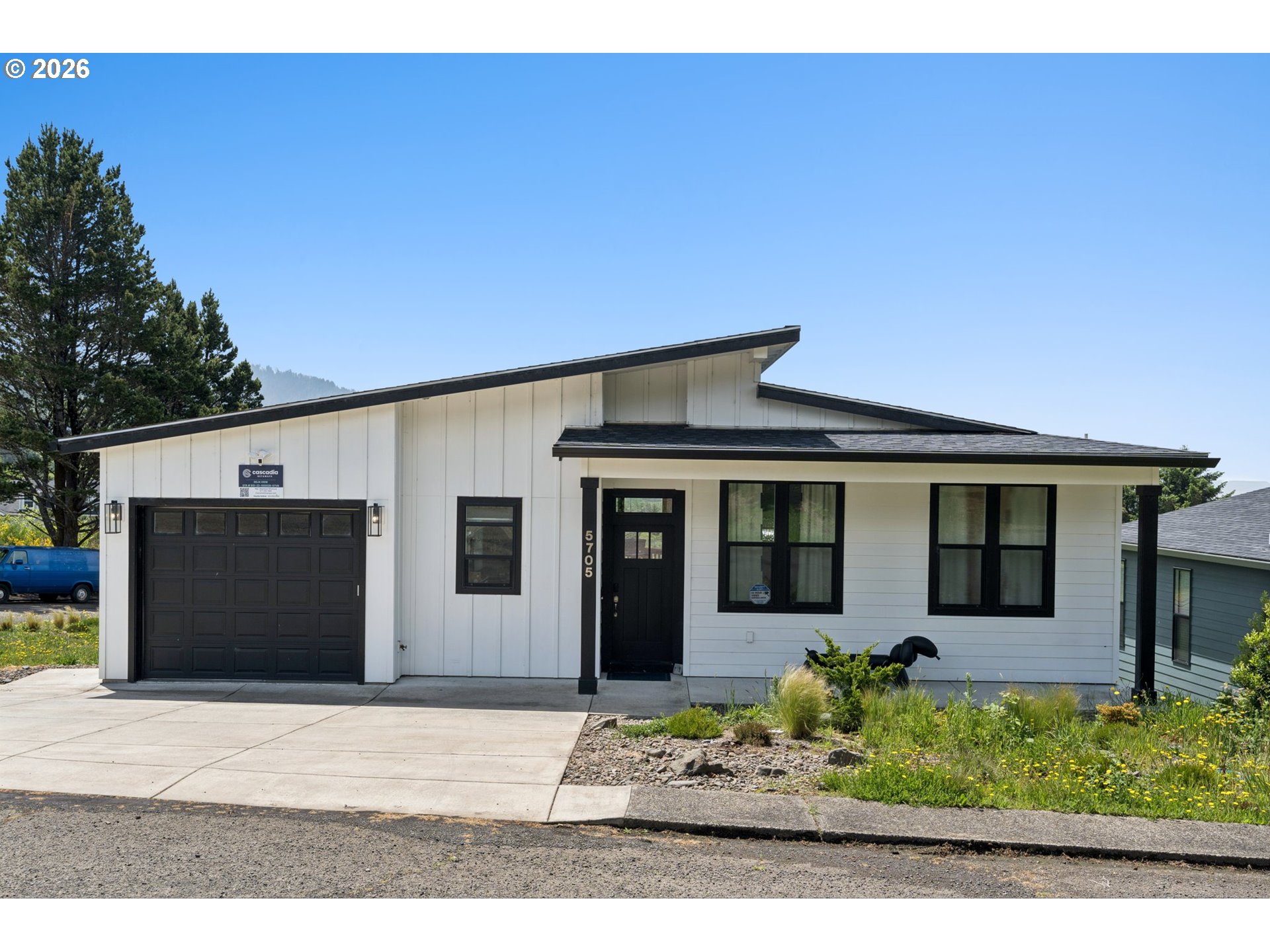 5705 Rollo Dr — photo