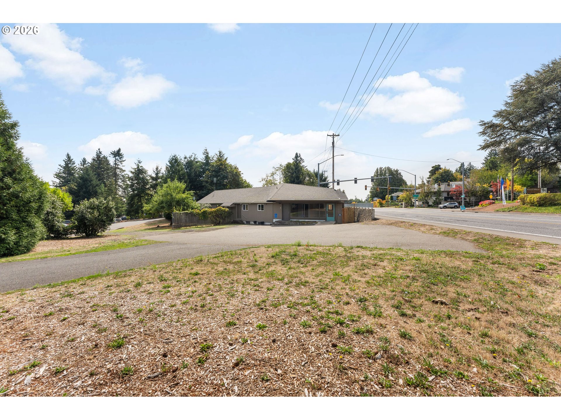 6802 SW Canyon Rd — photo