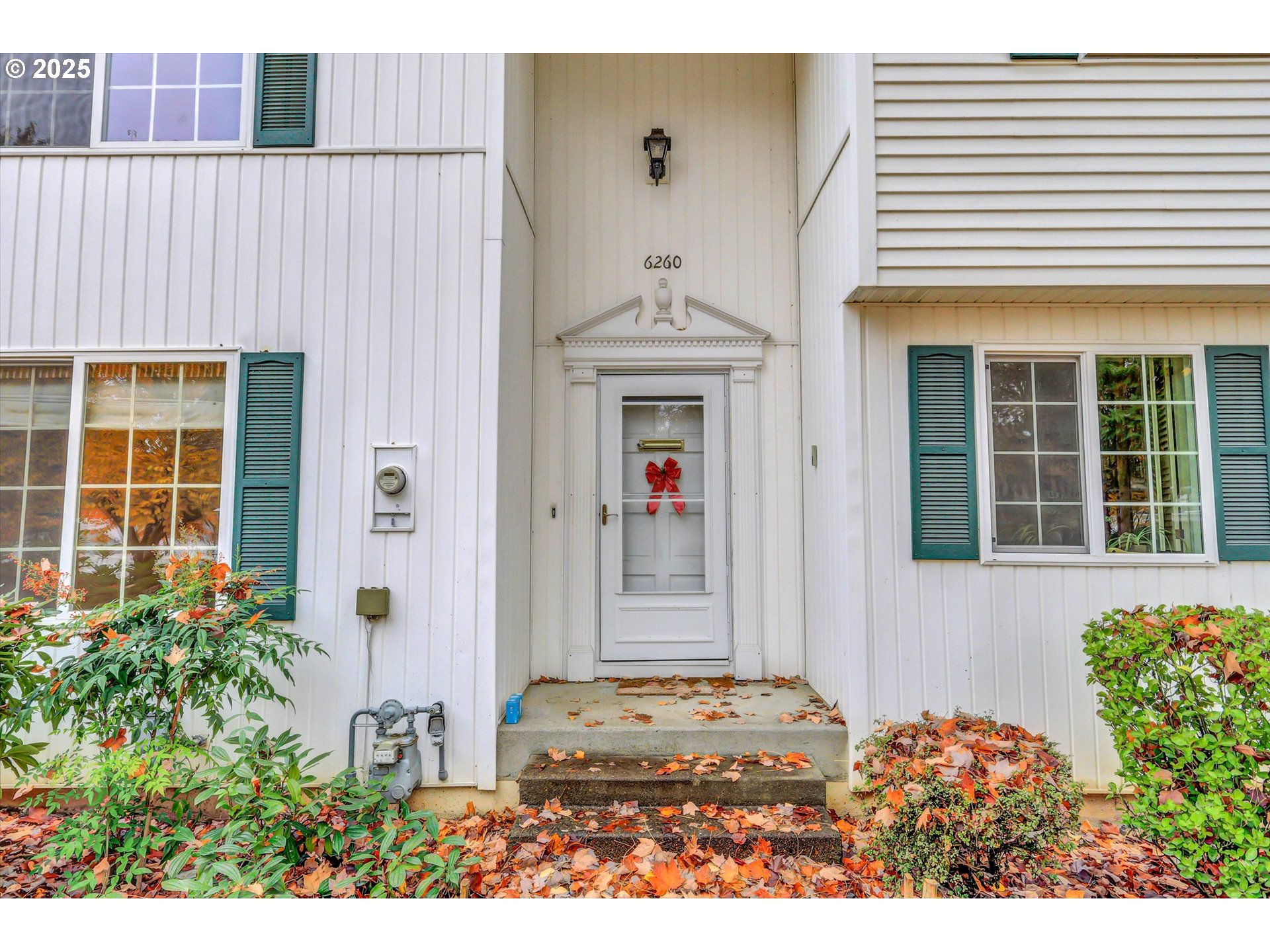 Home in Beaverton, OR 97008 — photo 2