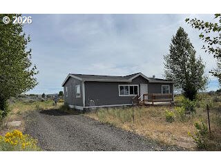 58282 MAPLE CIRCLE RD, Christmas Valley OR 97641 — photo 2