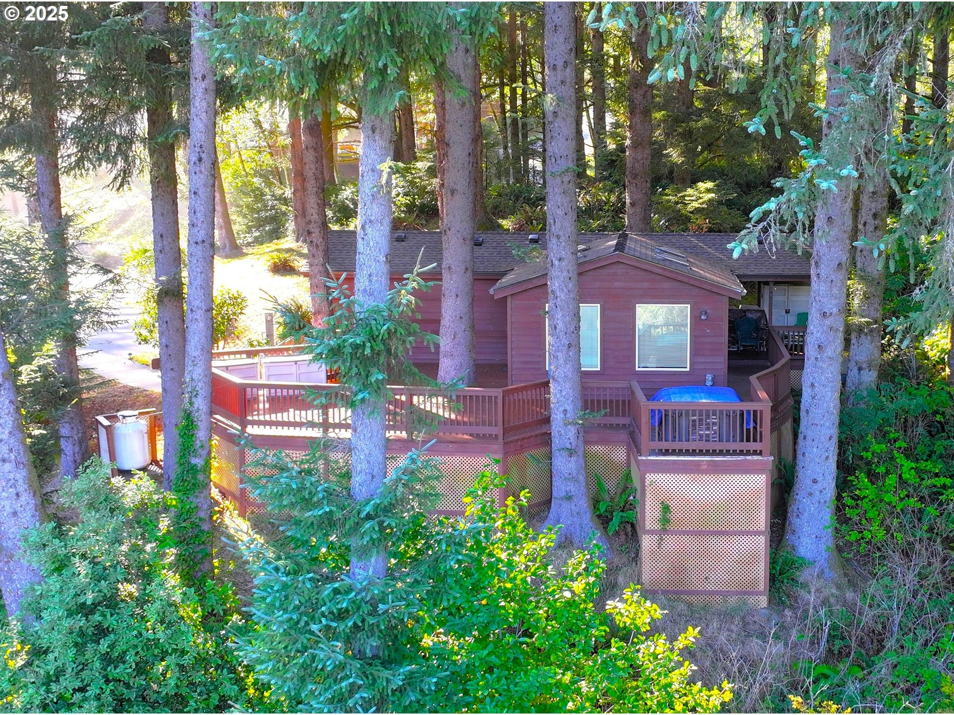 19921 Whaleshead Rd el1 — photo