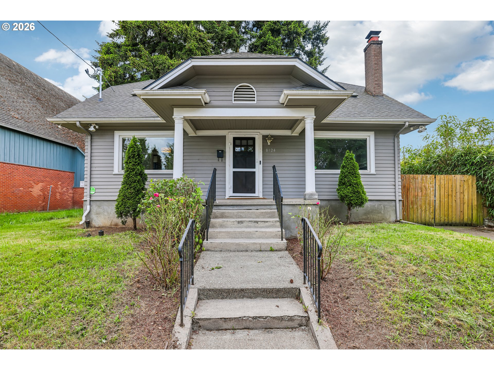 8124 SE Ash St — photo
