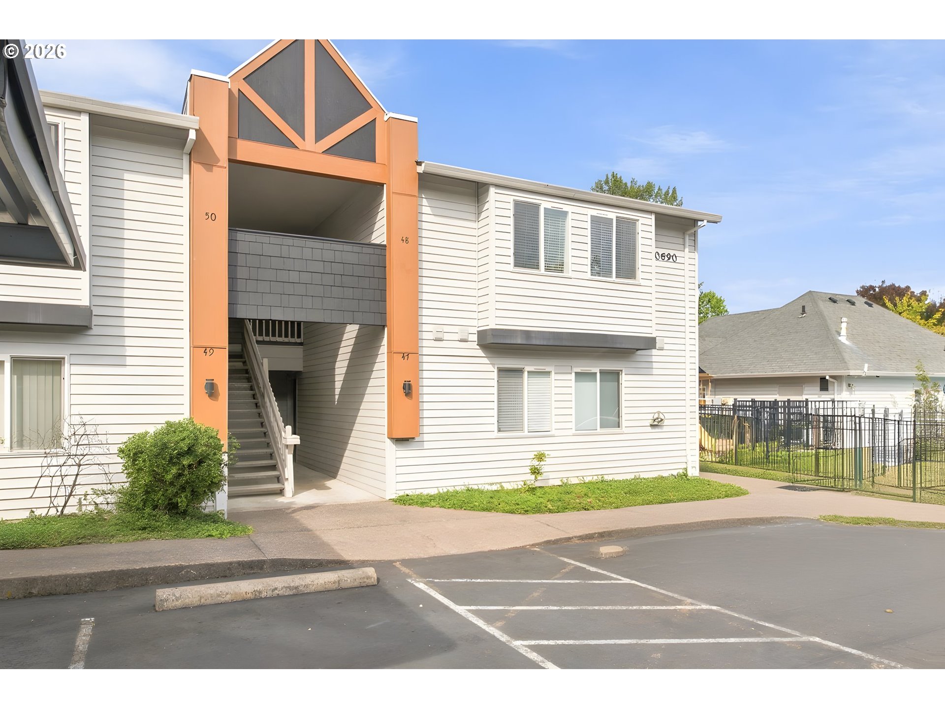 10690 SW Davies Rd 48 — photo