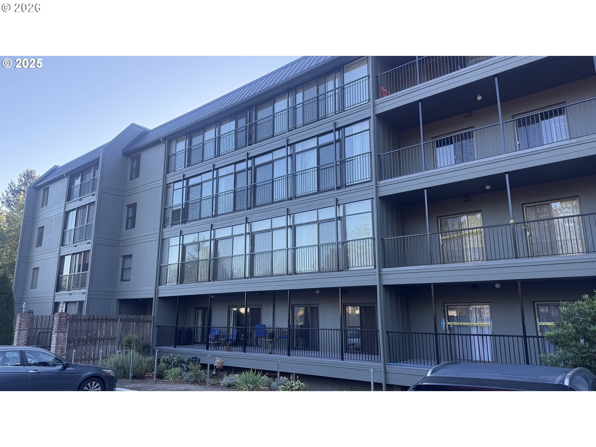 45 Eagle Crest Dr 405 — photo