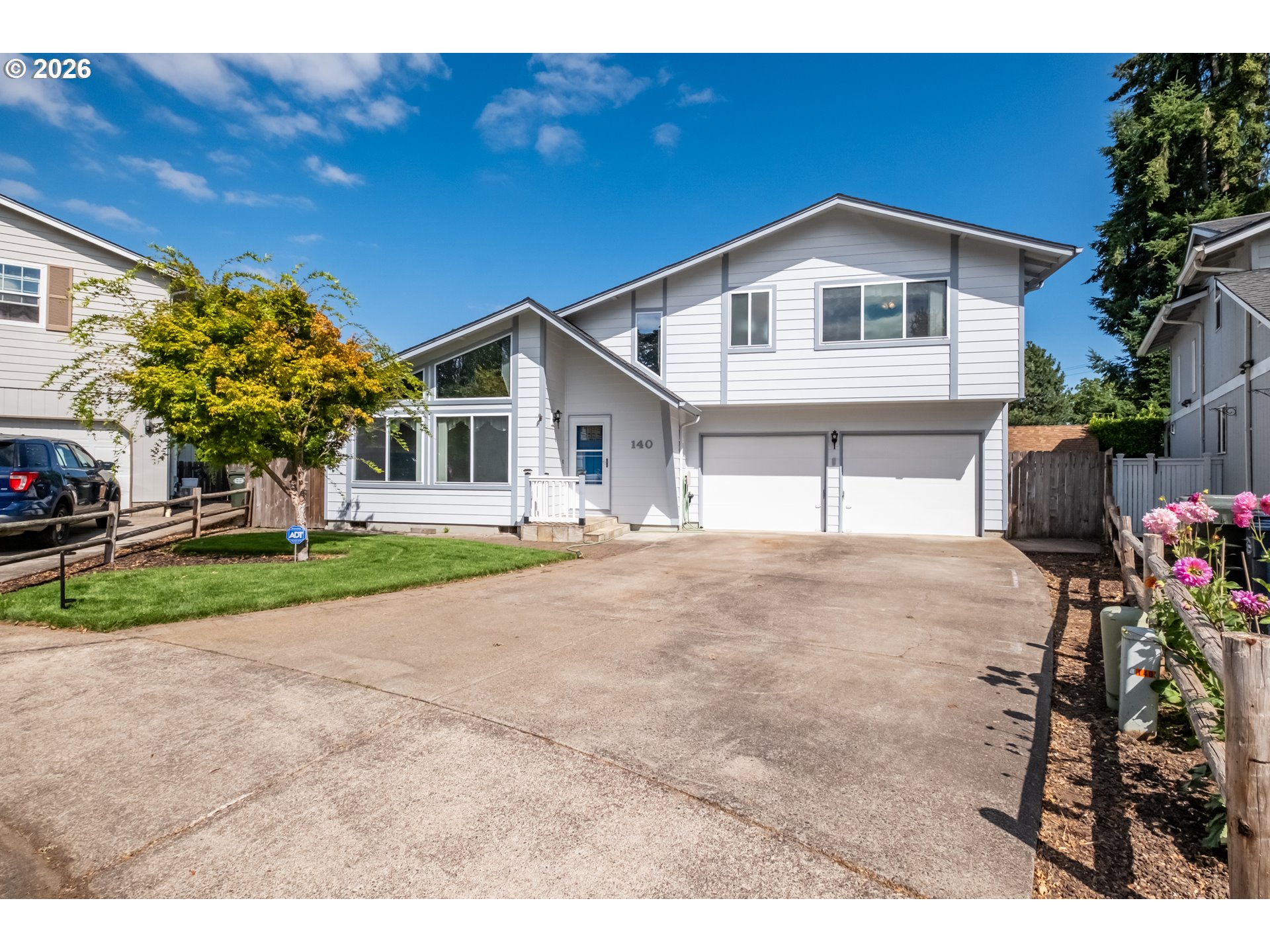 140 Susan Pl — photo