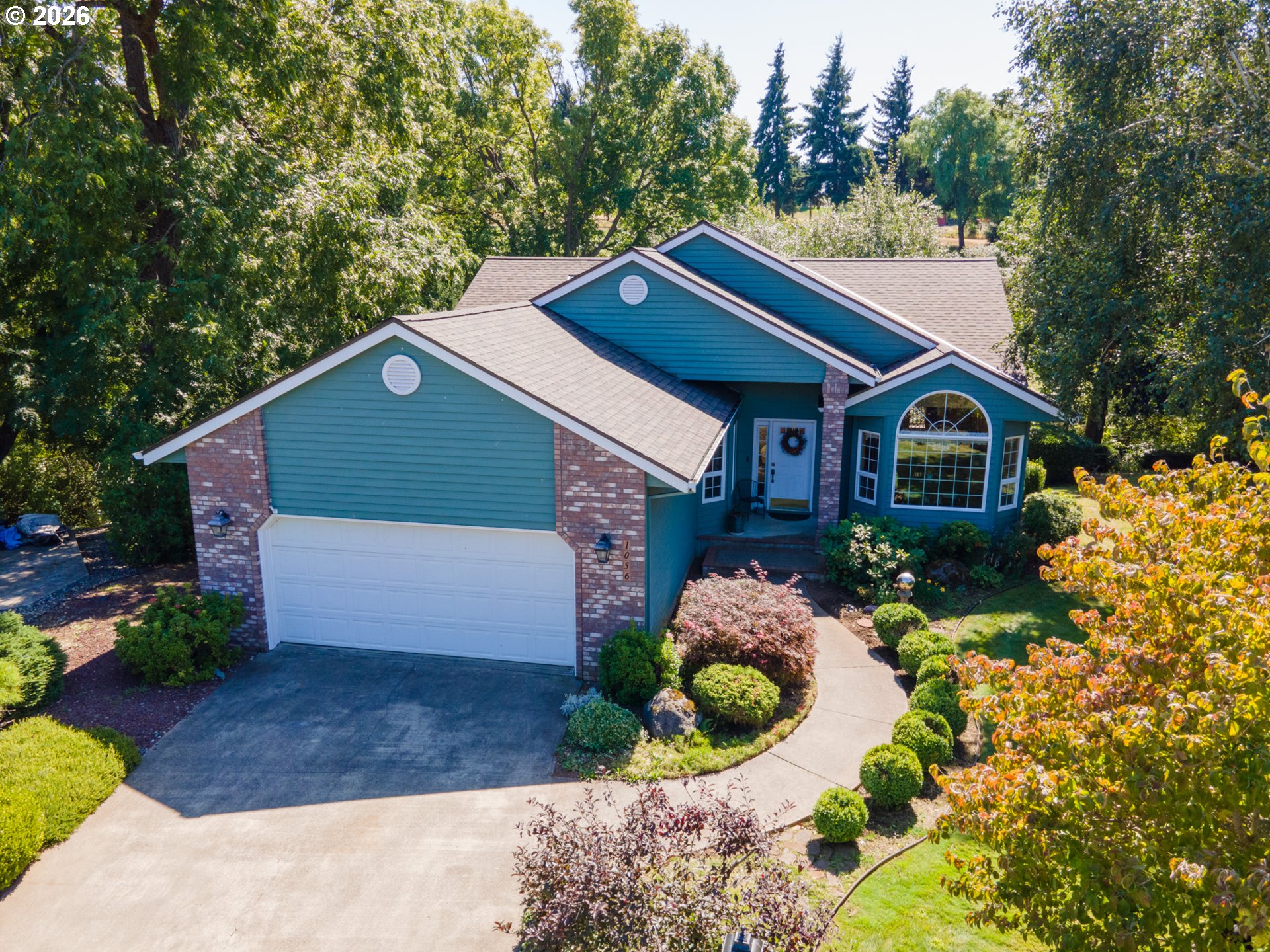 1056 Quail Ct — photo