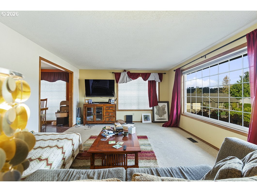 2805 SW Brixton Ave, Gresham, OR 97080 — photo 3