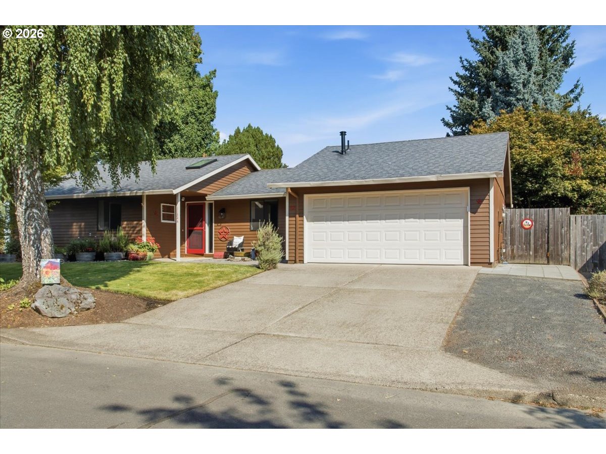 11344 SW Churchill — photo