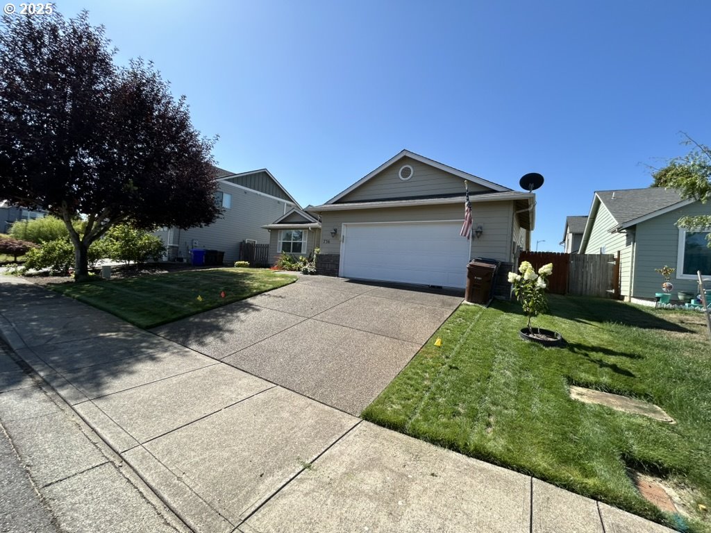 736 Kelsey Loop, Molalla, OR 97038 — photo 3
