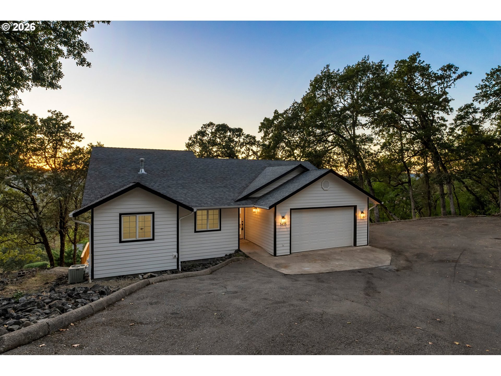 1485 SE Parkwood Dr — photo