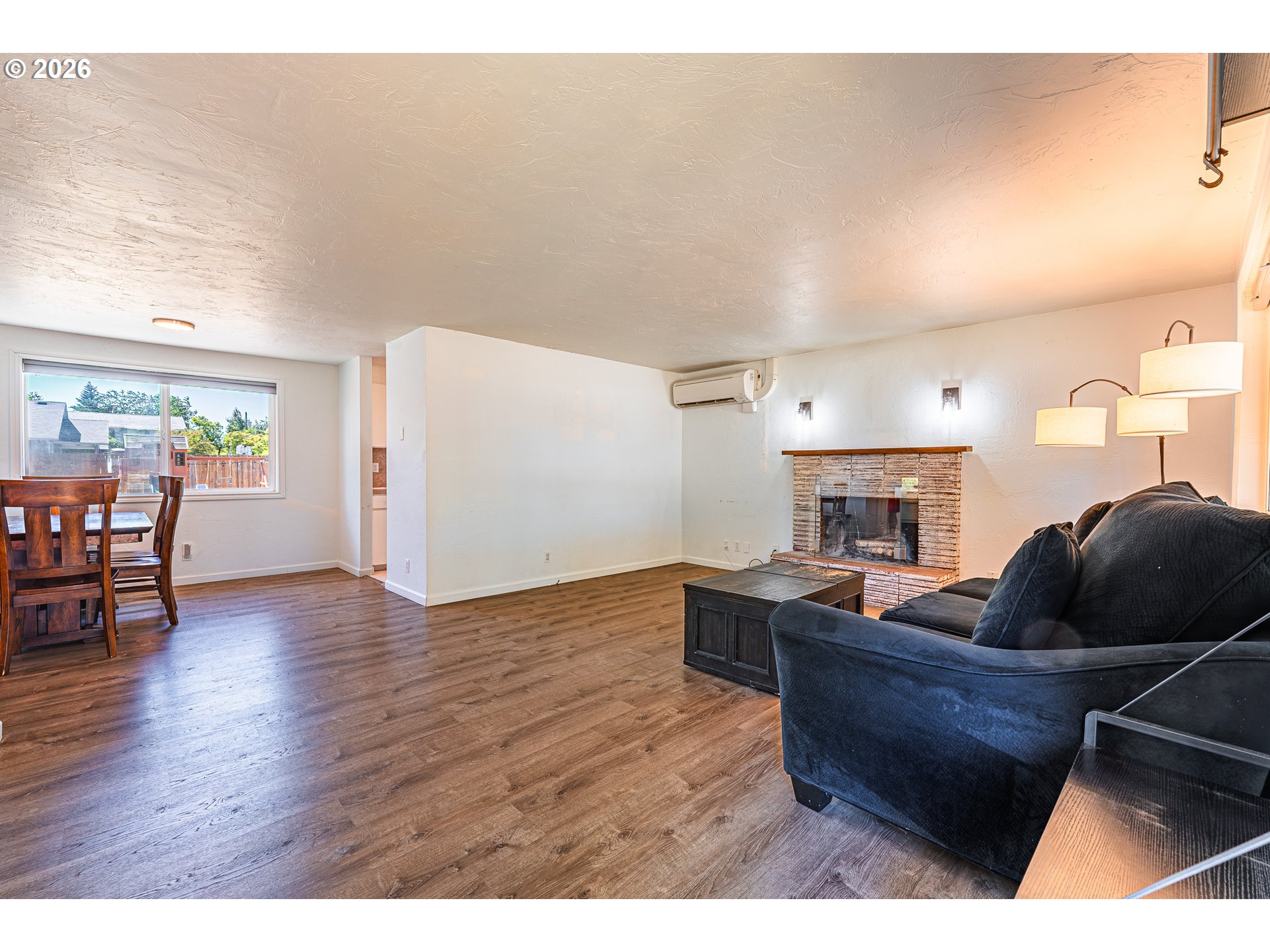 2410 Gilham Rd, Eugene, OR 97408 — photo 3