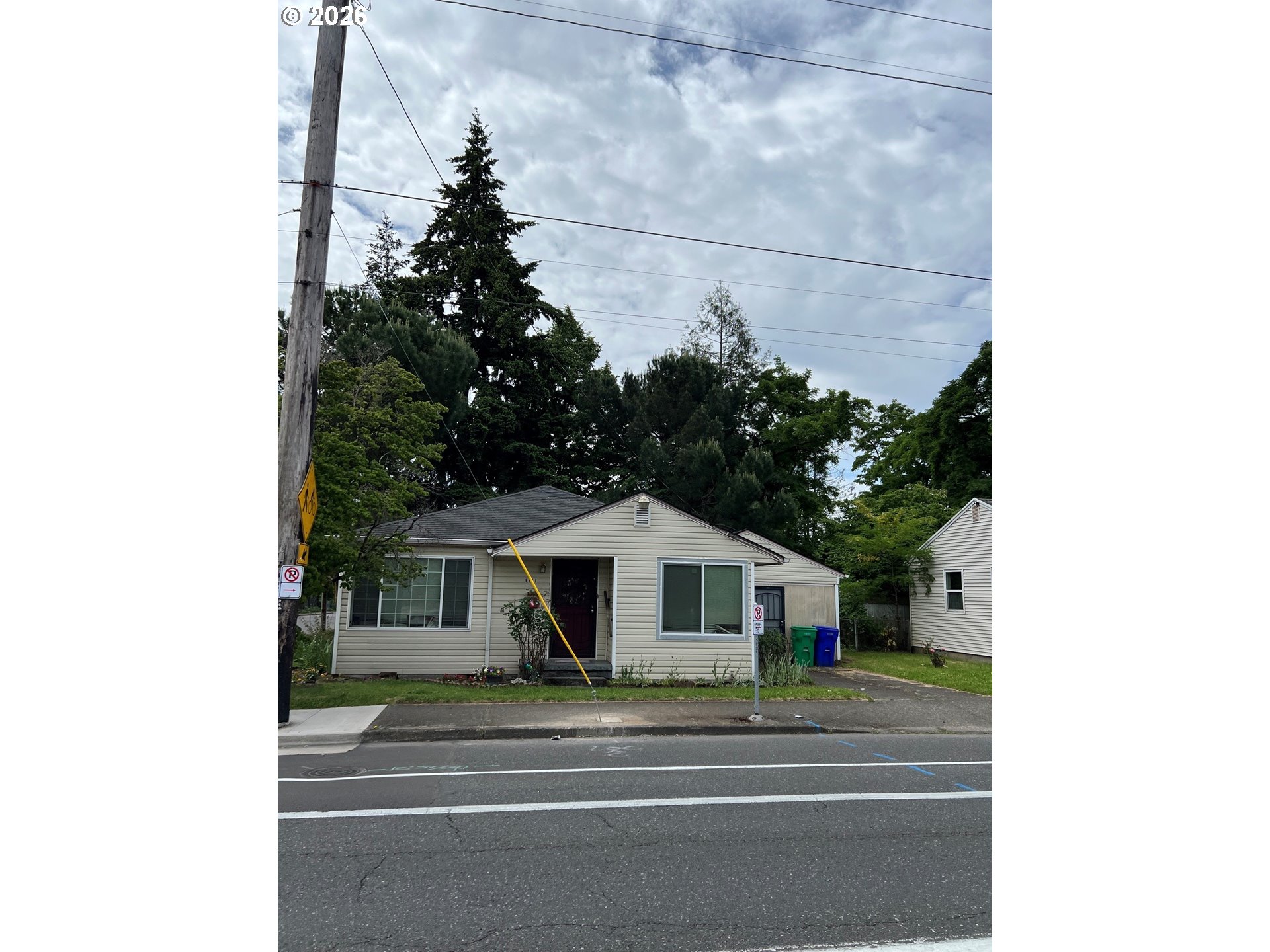 9948 SE Holgate Blvd — photo