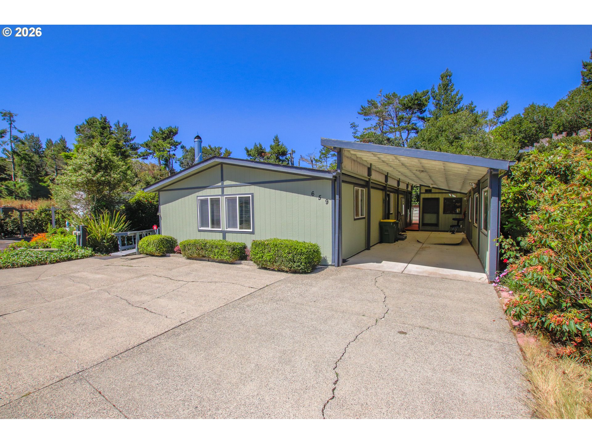 1601 Rhododendron Dr 659 — photo
