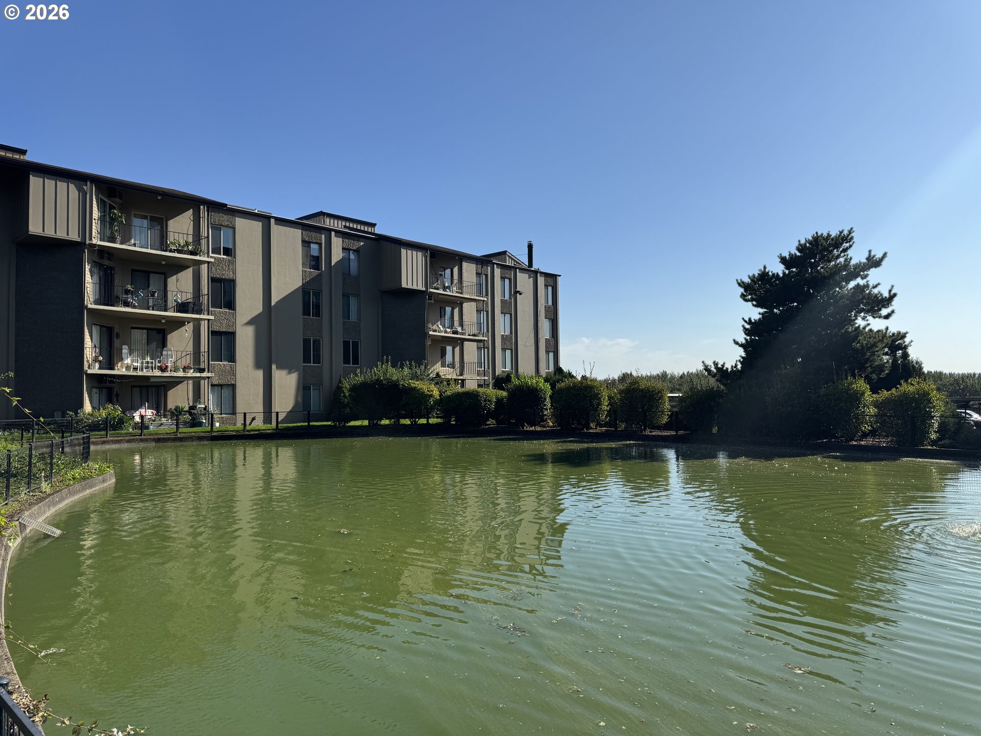 5565 E Evergreen Blvd 3209 — photo