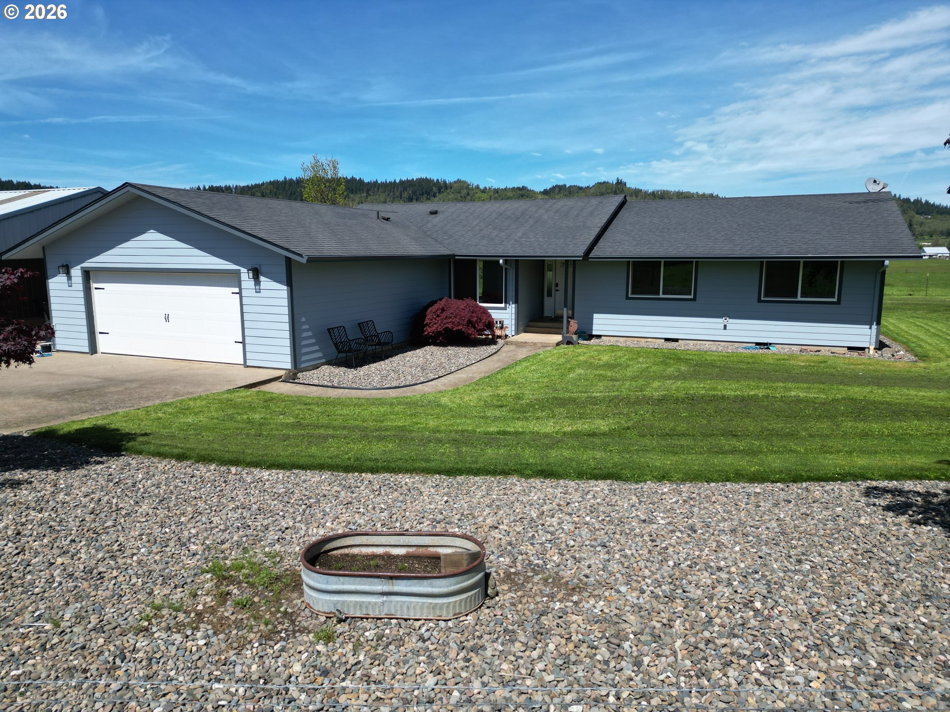 1160 Valley View Rd, Sutherlin, OR 97479 — photo 2