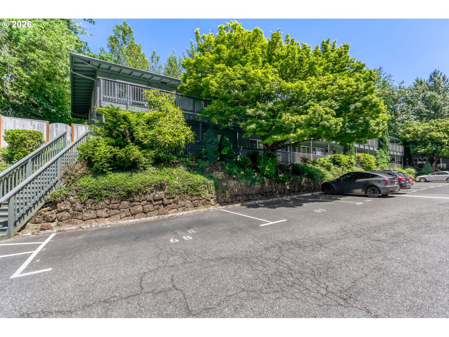 1045 SW Bertha Blvd #7 — photo