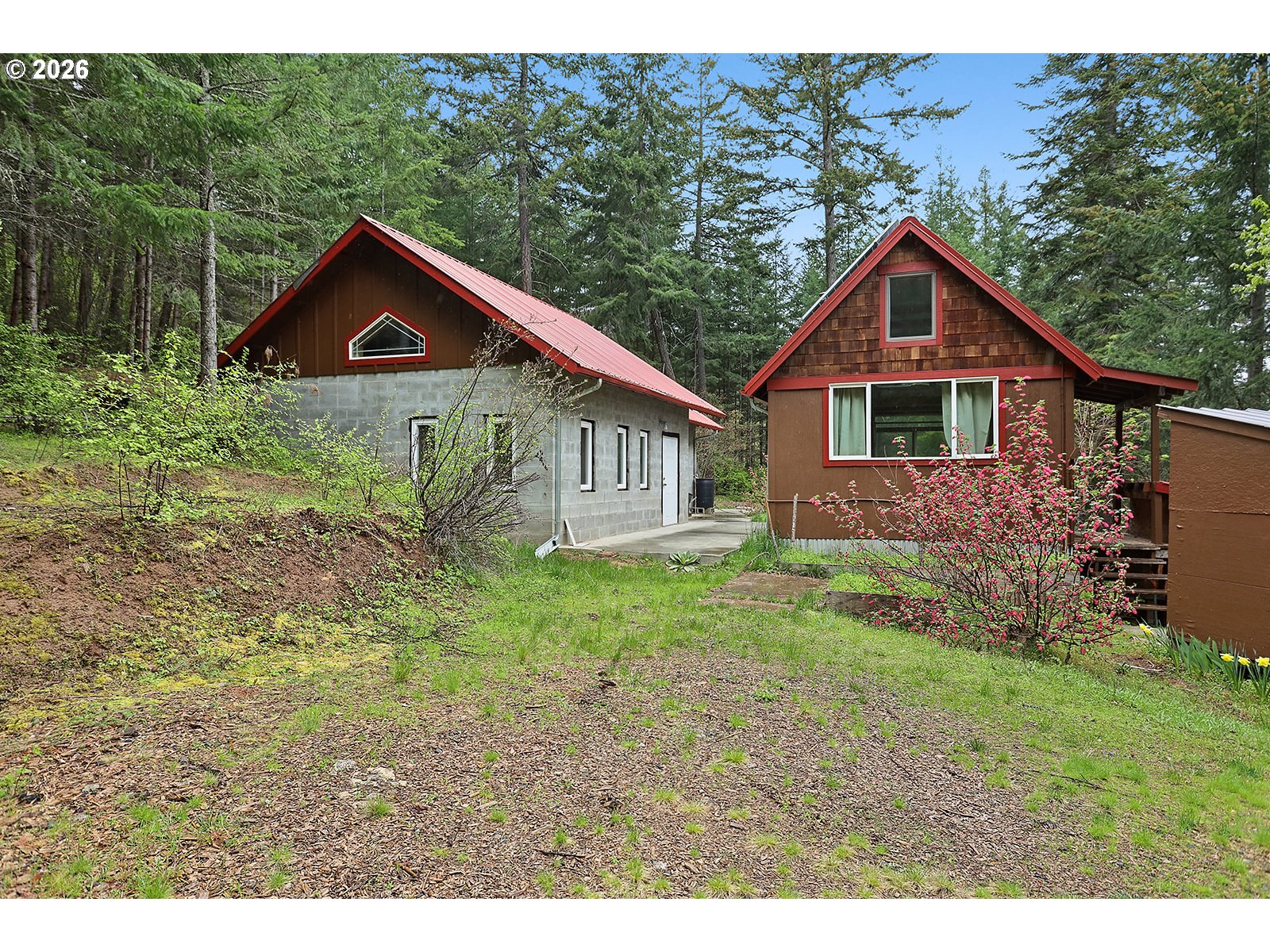 565 Canyon Rd — photo
