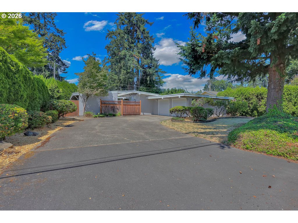 3270 Game Farm Rd, Springfield, OR 97477 — photo 2