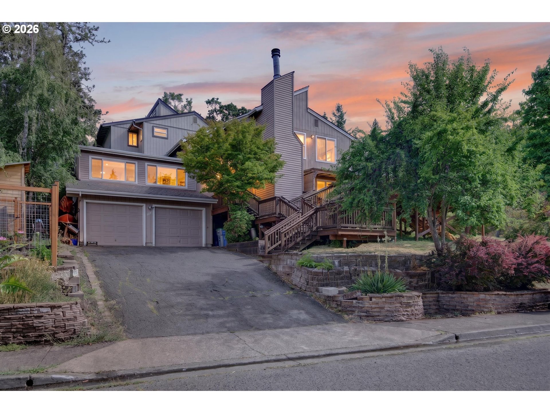 207 W 52nd Ave, Eugene, OR 97405 — photo 2