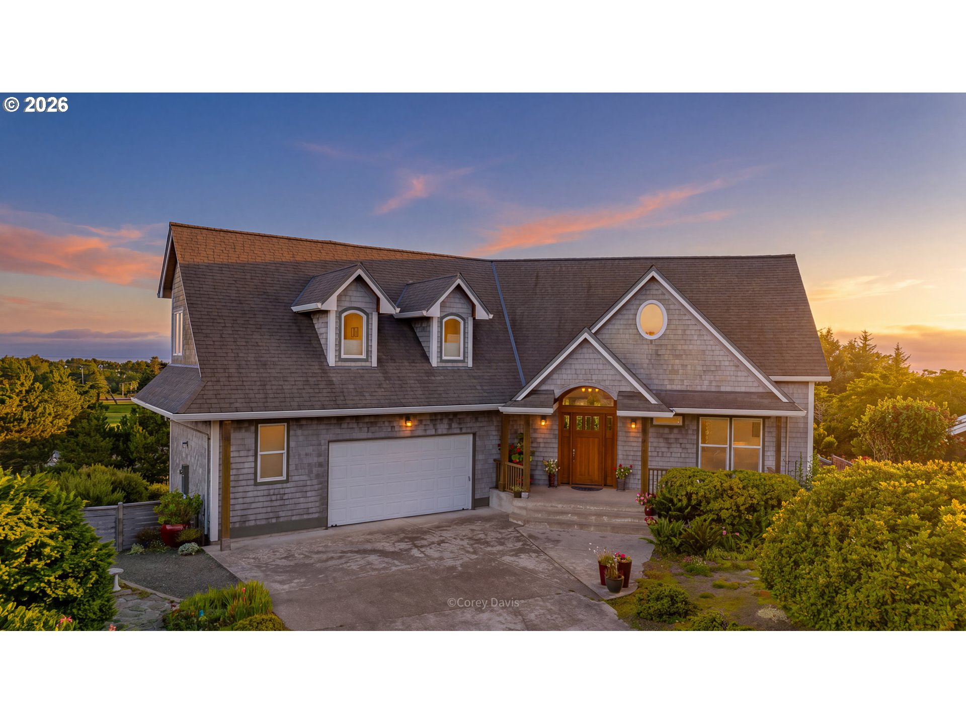 388 Ridge Ct — photo