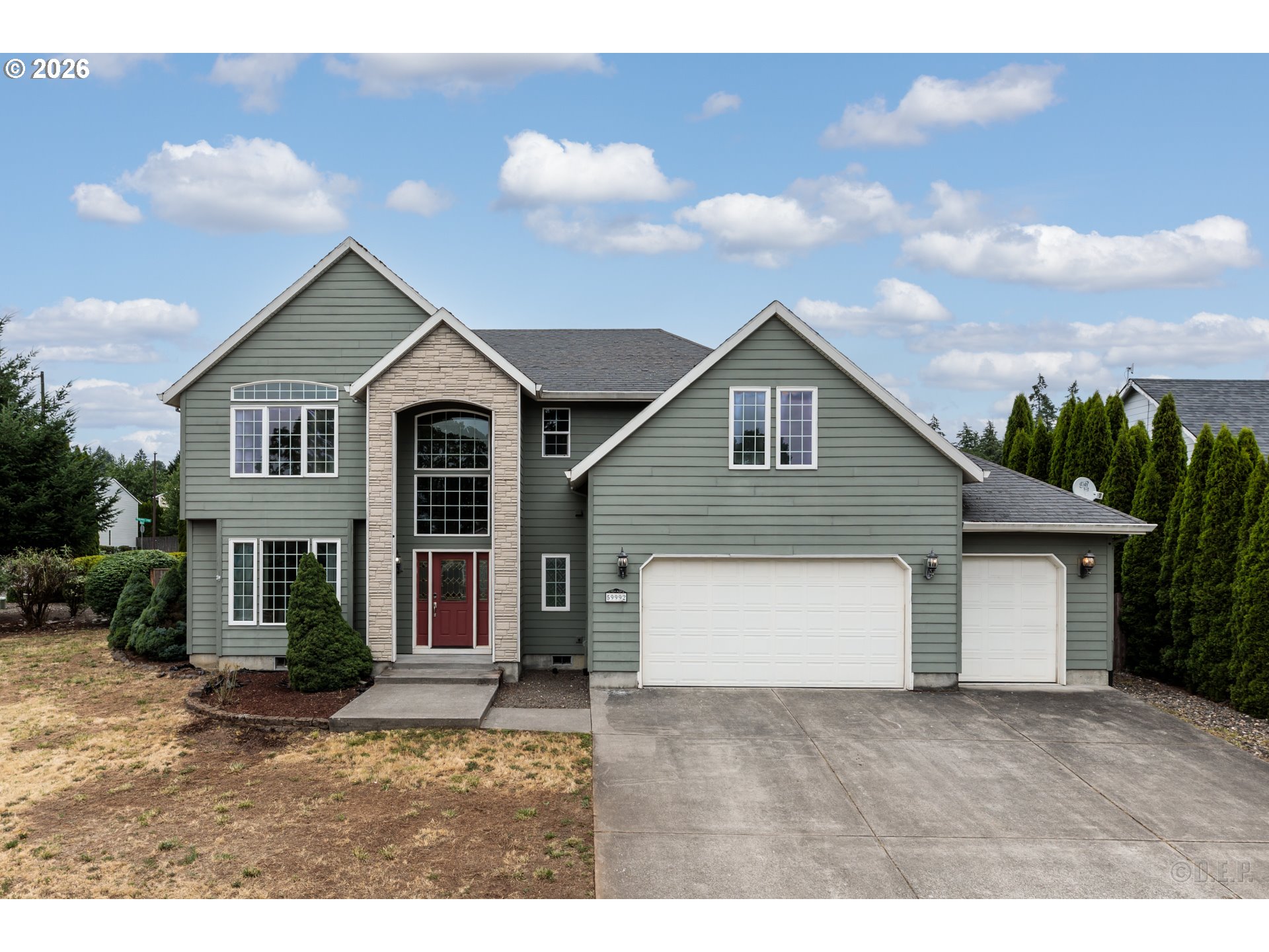 59992 Ridgeway Loop — photo