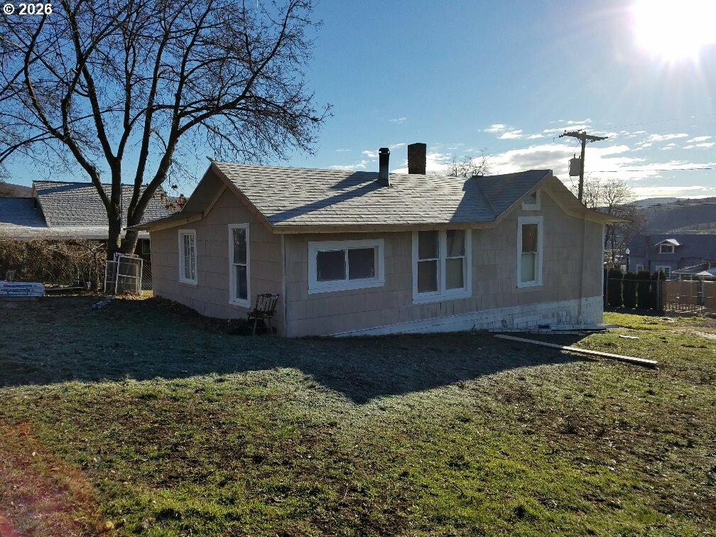 605 Grant Ave — photo