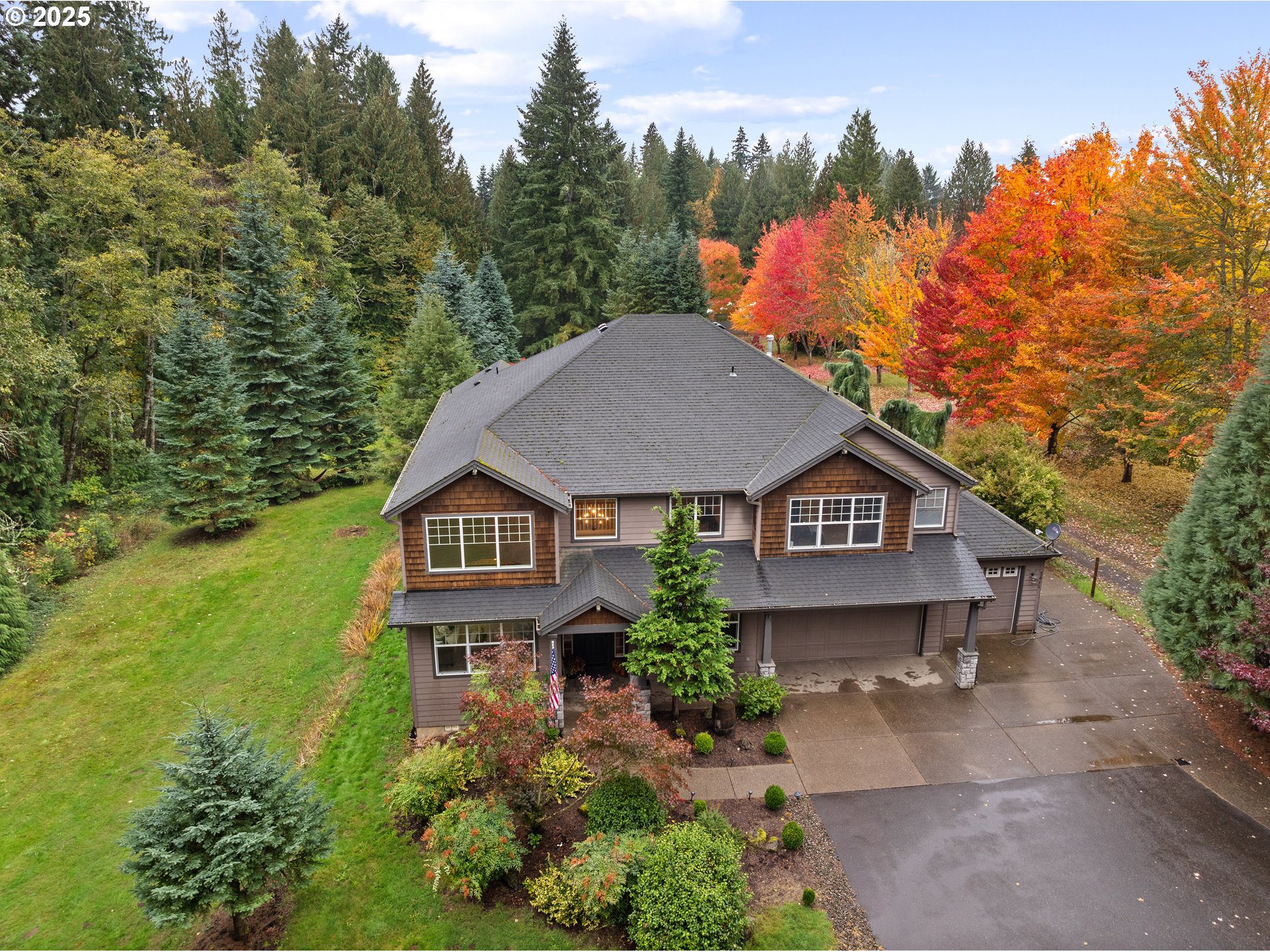 7411 SE Cottrell Rd — photo