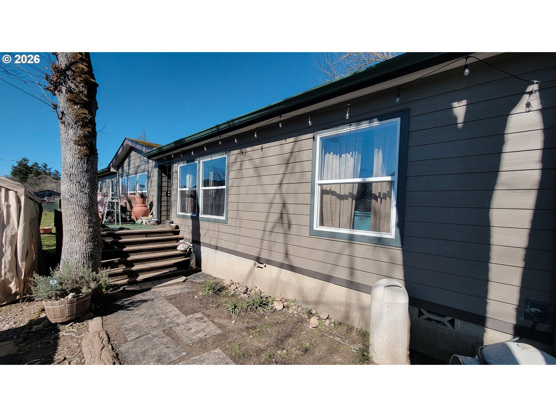 514 Eakin Rd — photo