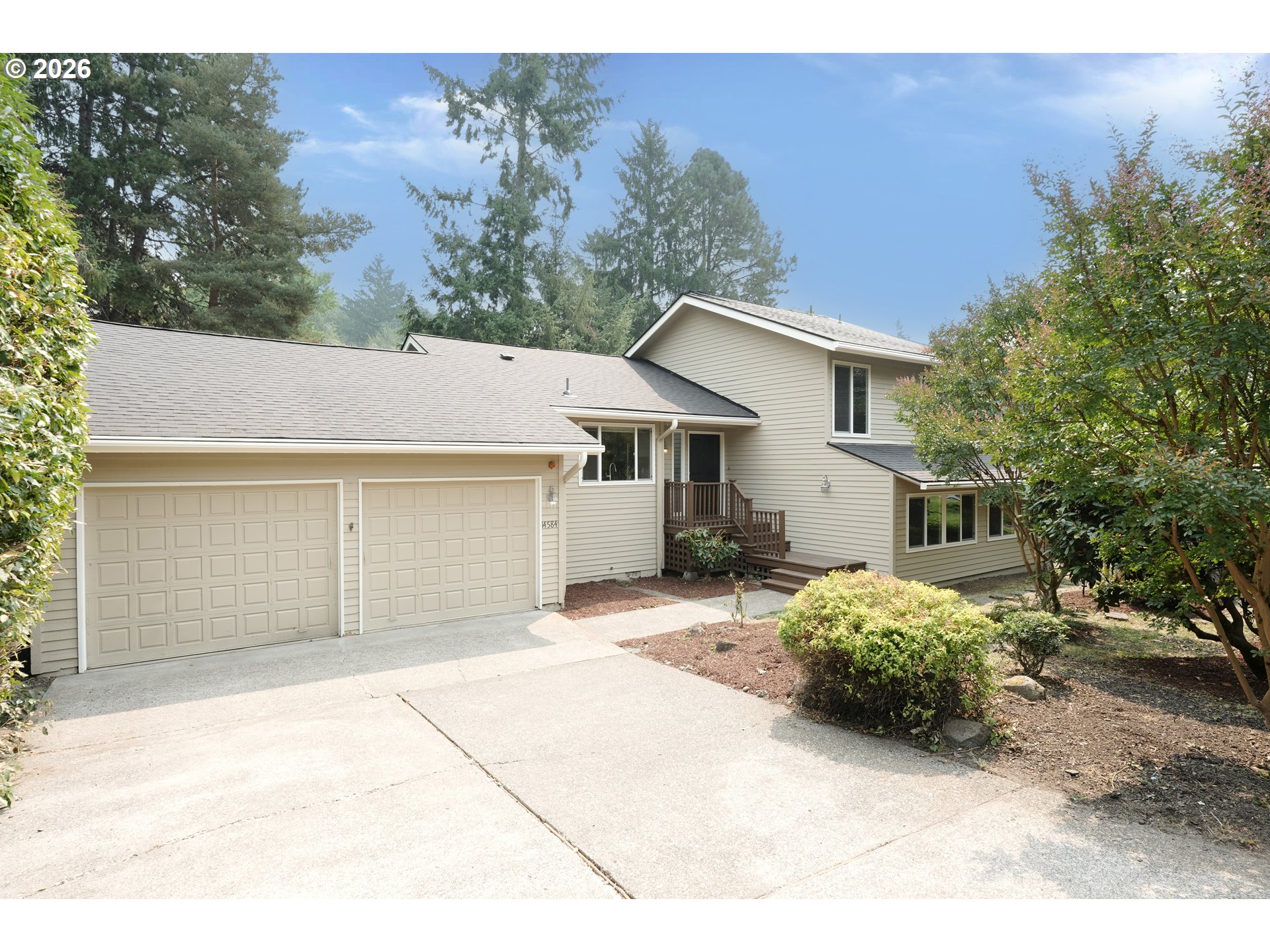 14584 Rainbow Dr — photo