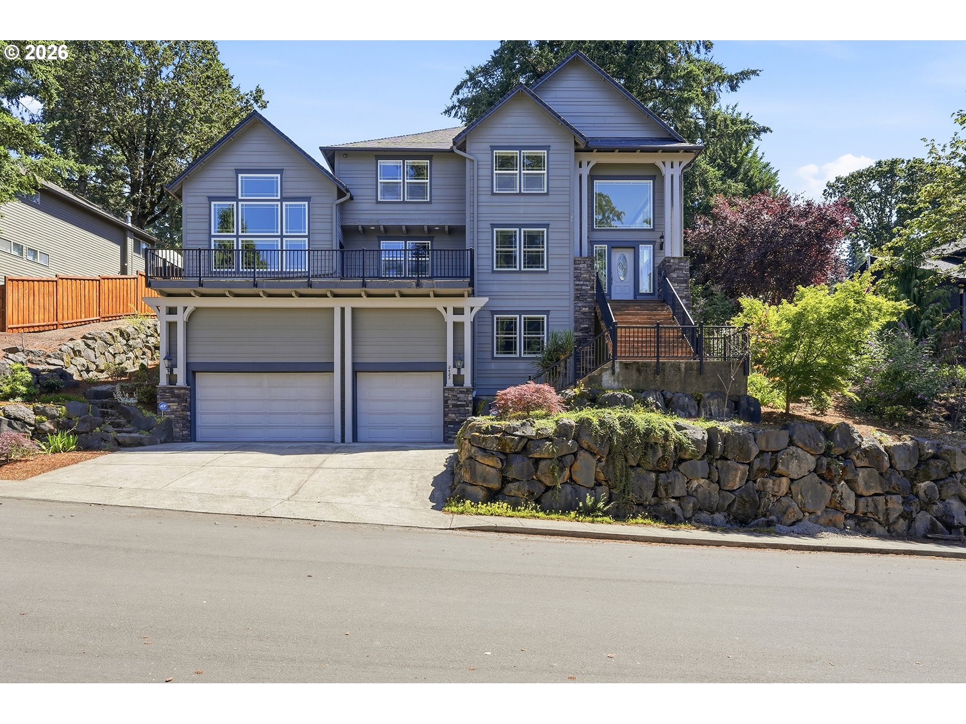 2423 Tipperary Ct — photo